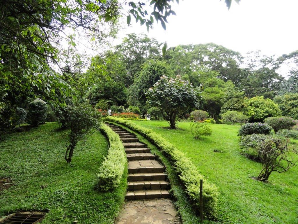 Settle Inn Tourist Lodge Kandy Esterno foto